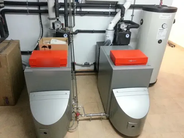 Calderas en una sala de máquinas, Orihuela Costa